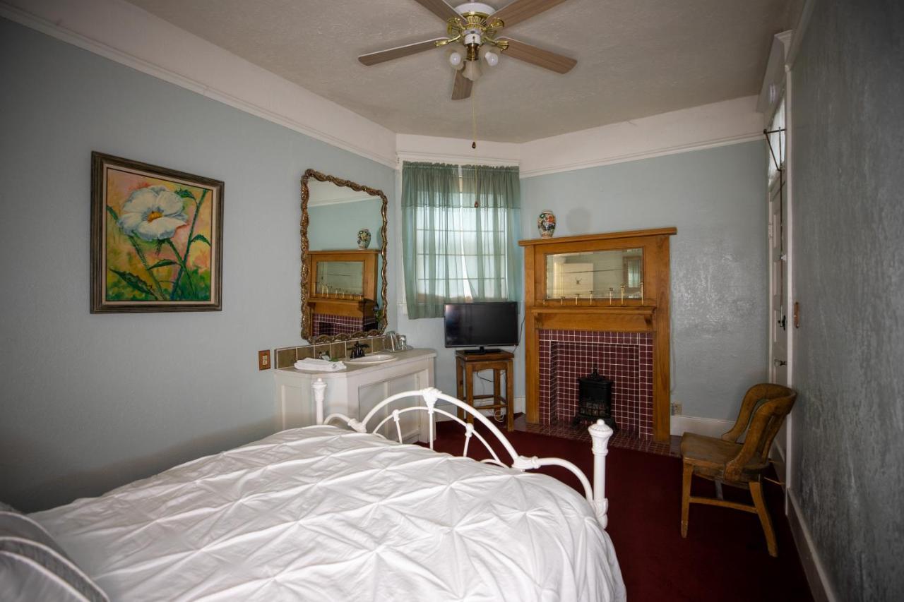 Bisbee Grand Hotel Buitenkant foto