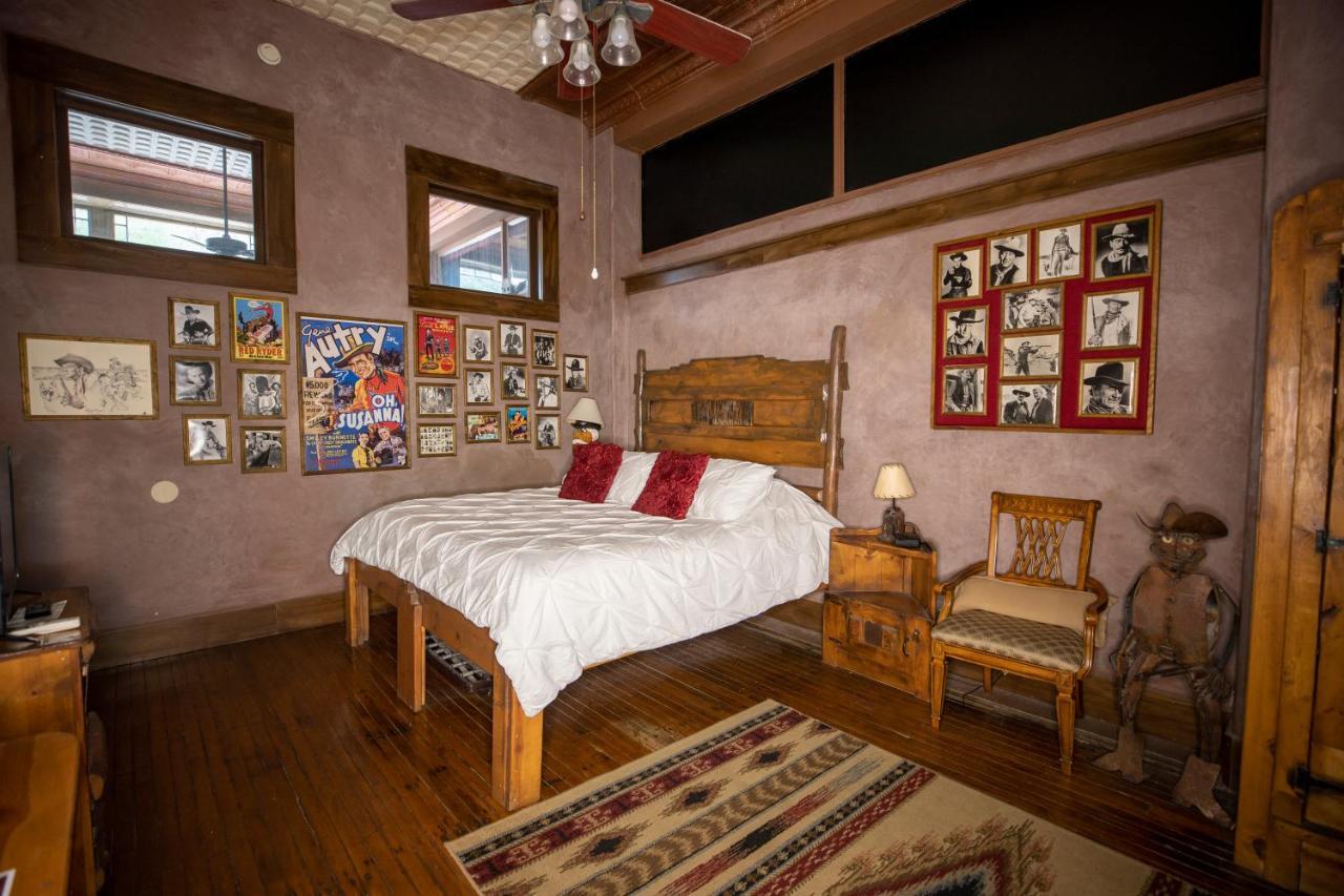 Bisbee Grand Hotel Buitenkant foto