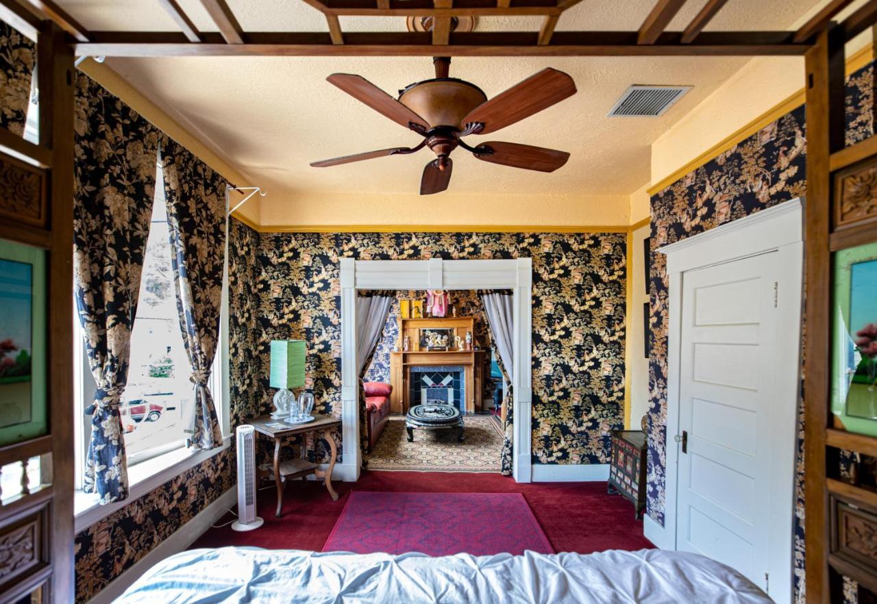 Bisbee Grand Hotel Buitenkant foto