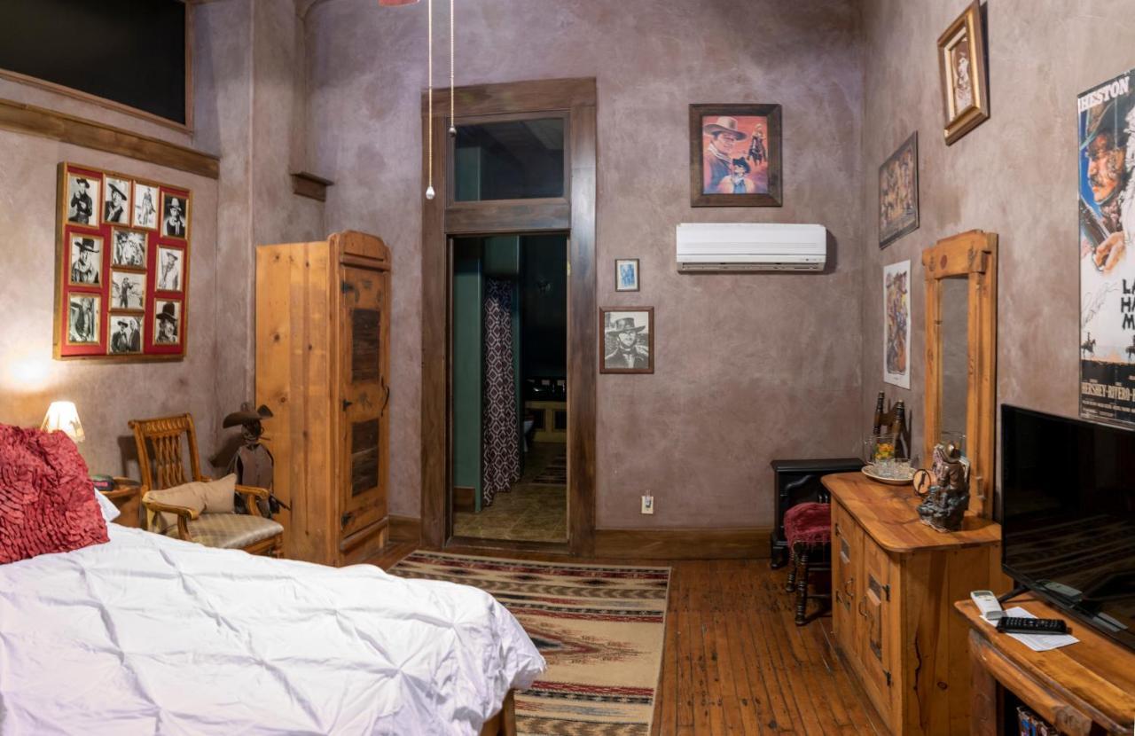 Bisbee Grand Hotel Buitenkant foto