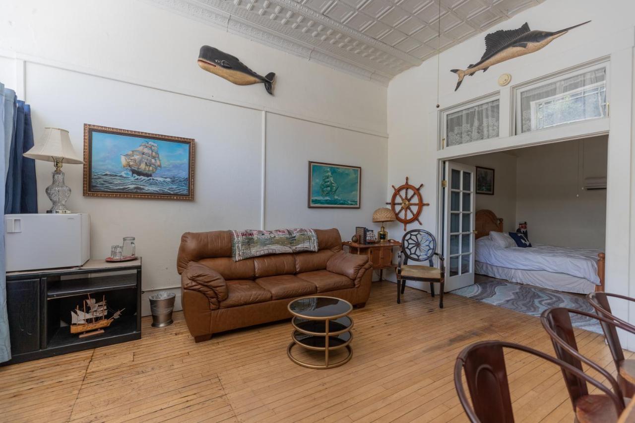 Bisbee Grand Hotel Buitenkant foto