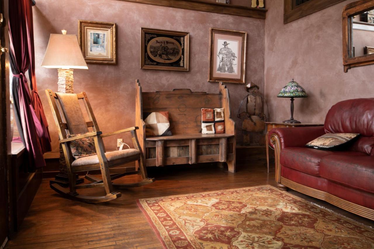 Bisbee Grand Hotel Buitenkant foto